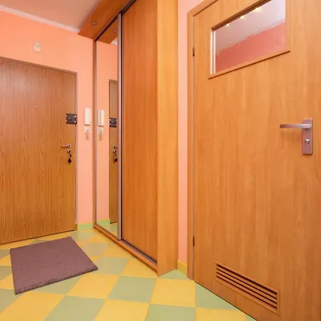 Ursus By Renters ורשה